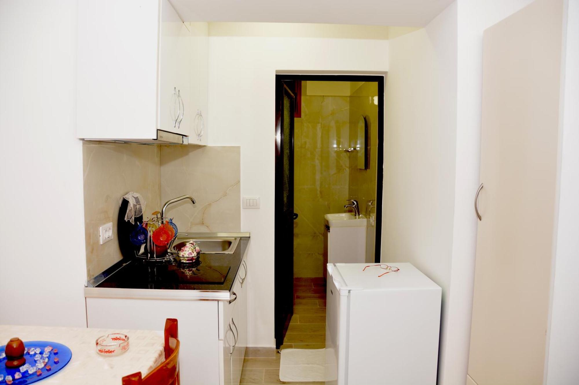 Mico'S Apartments Vlorë Extérieur photo